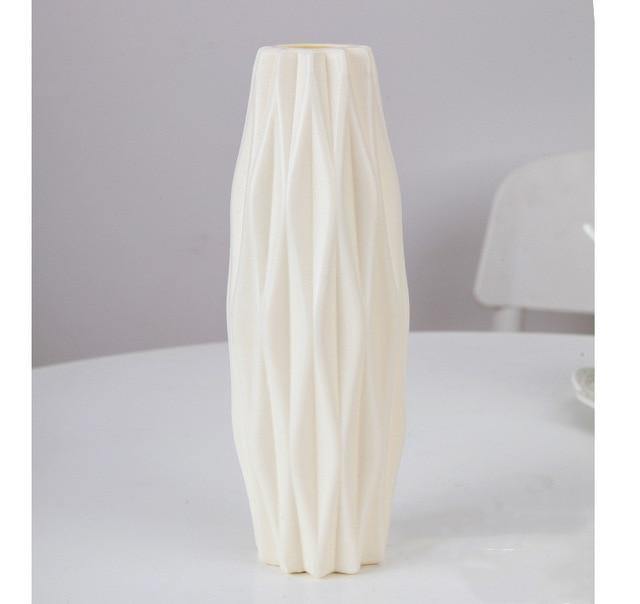 Creative Origami Flower Vase - Image 1