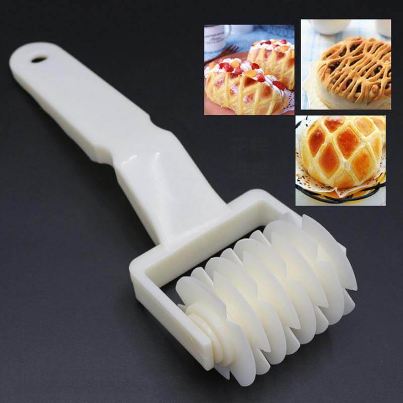 Wheel Shaped Pattern Dough Cookie Roller - Image 2