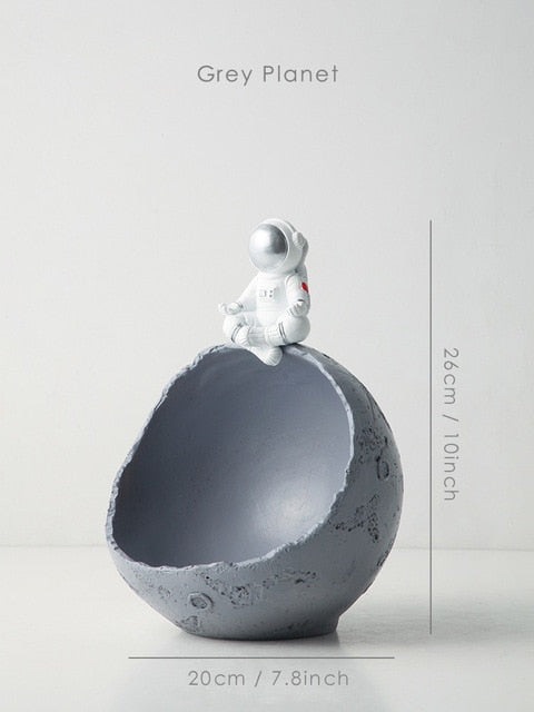 Creative Nordic Astronaut Moon Storage Organizer - Image 10