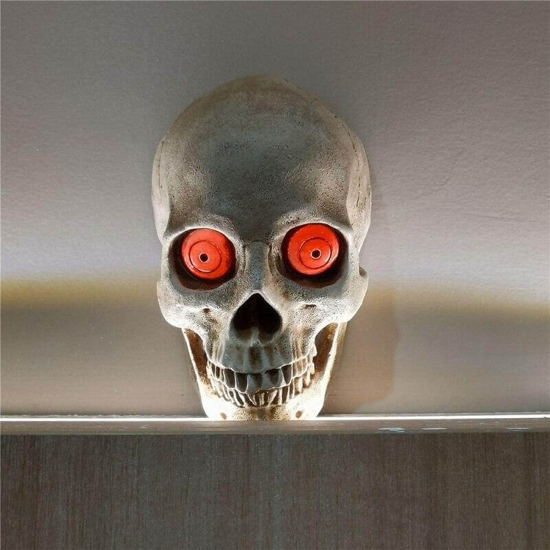 Skull Scary LED Night Light - Image 1