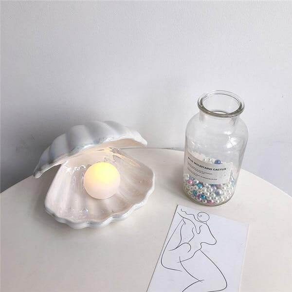 Portable Pearl in Shell Night Light - Image 1