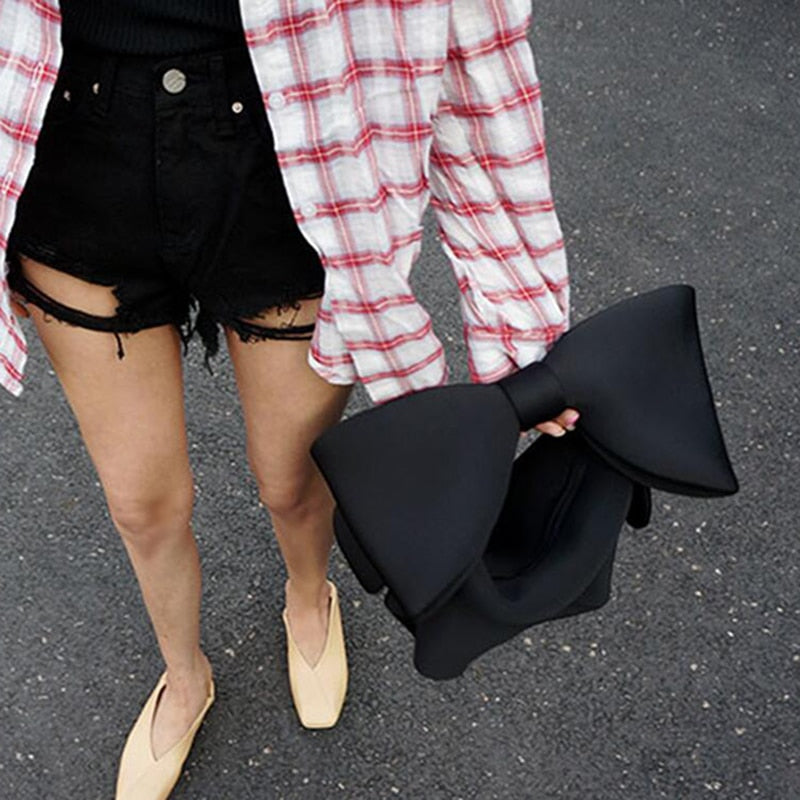 Big Bow Cute Women Handbag - Image 1