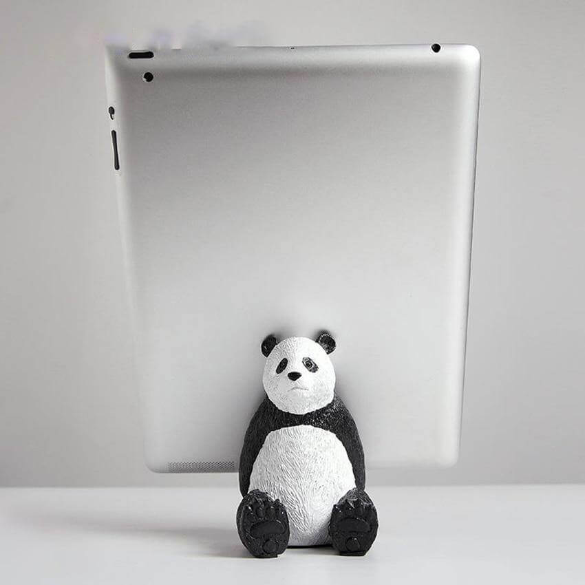 Sitting Panda Resin Phone Holder - Image 2
