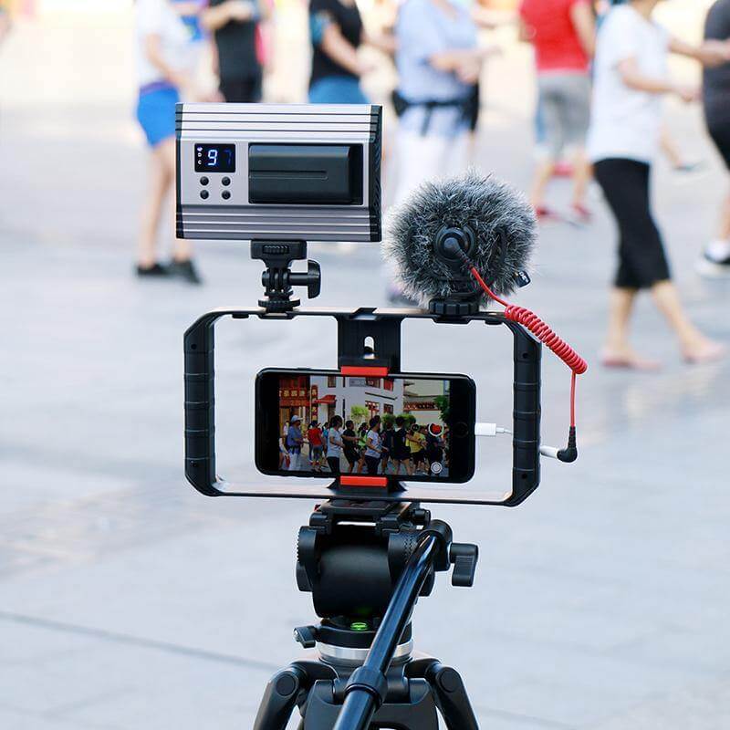 Vlogger Smartphone Tripod Mount Stand Stabilizer - Image 10