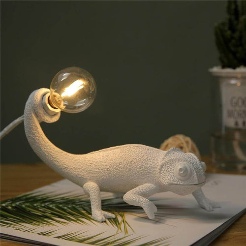 Nordic Modern Chameleon Lizard Desk Light - Image 0