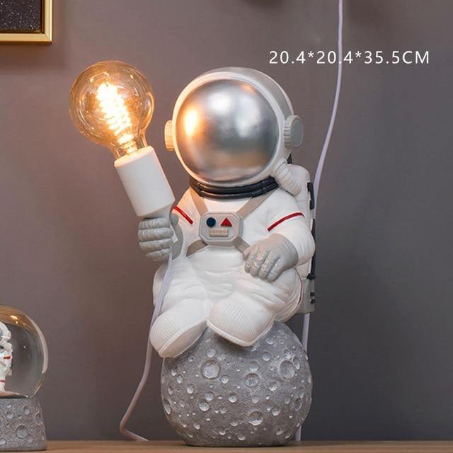 Minimal Resin Astronaut Table Lamps - Image 2