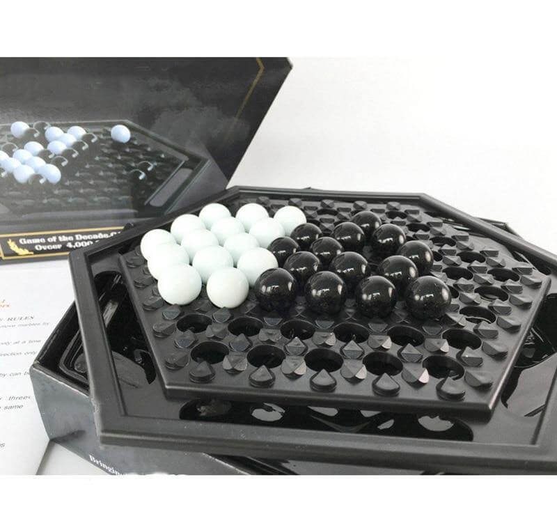 2 Players Push Chess Strategy Game - Image 1