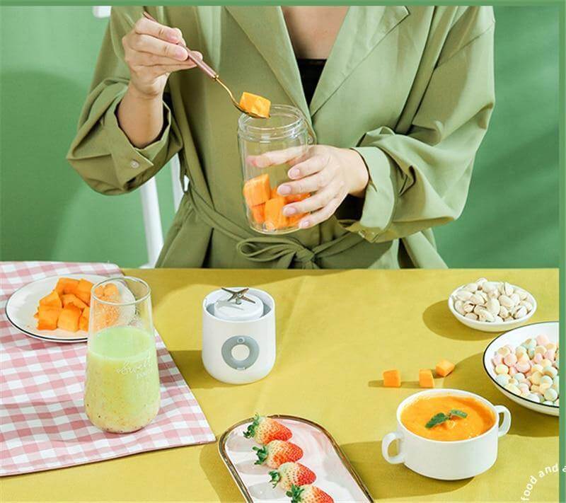 Portable Mini Juicer Smoothie Blender - Image 10