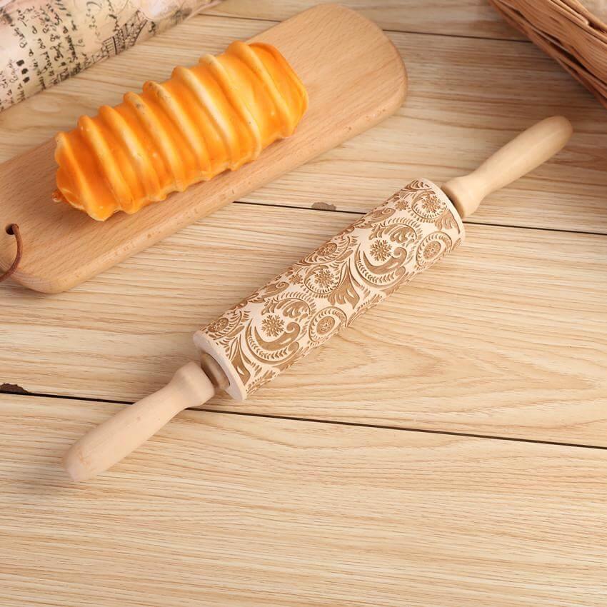 Snowflake Wooden Baking Cookies Roller - Image 2