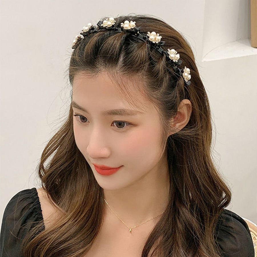 Double Bangs Butterfly Clip Headband - Image 1