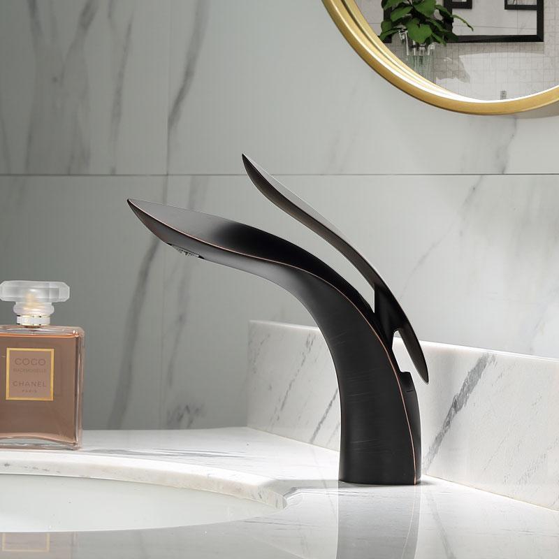 Luxury Elegant Waterfall Faucet - Image 6