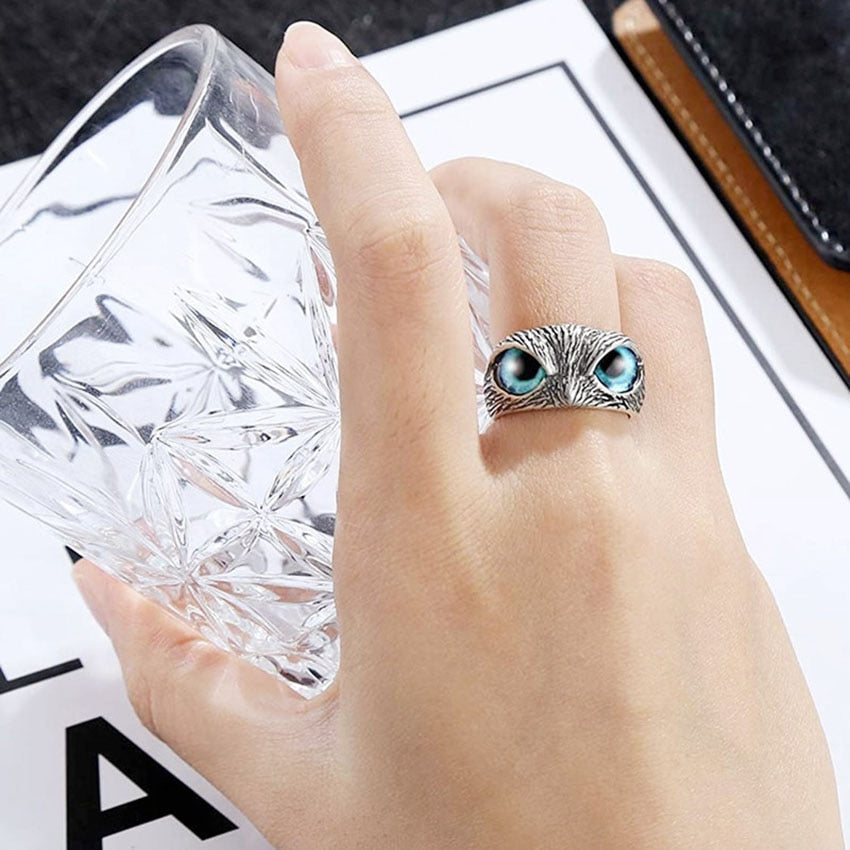 Vintage Punk Owl Ring - Image 1