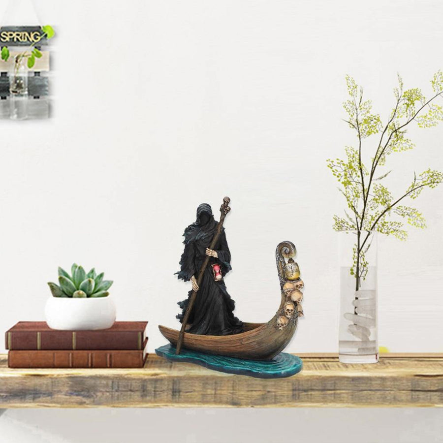 Scary Man Boat Resin Figurine Home Decor - Image 14