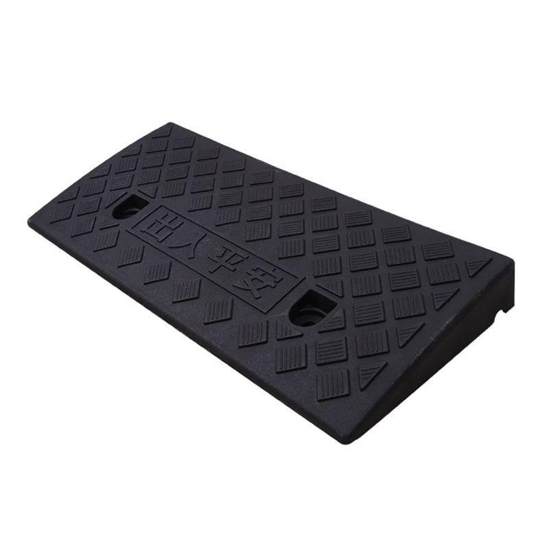 Durable Triangle Speed Reducer Car Ramp - Image 7