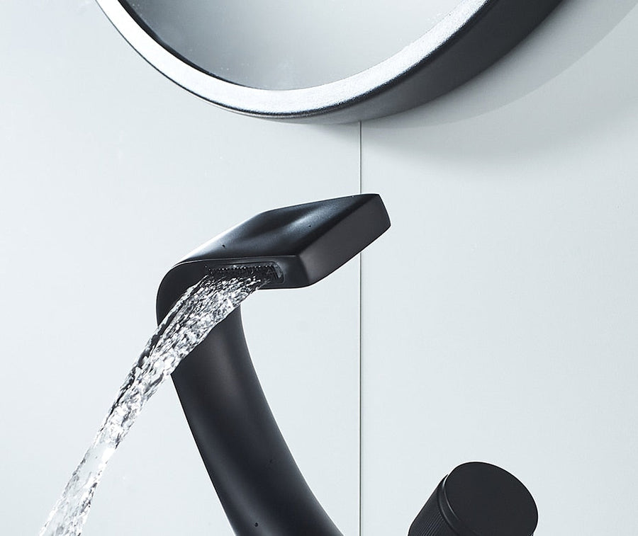 Creative Chrome Waterfall Elegant Faucet - Image 11