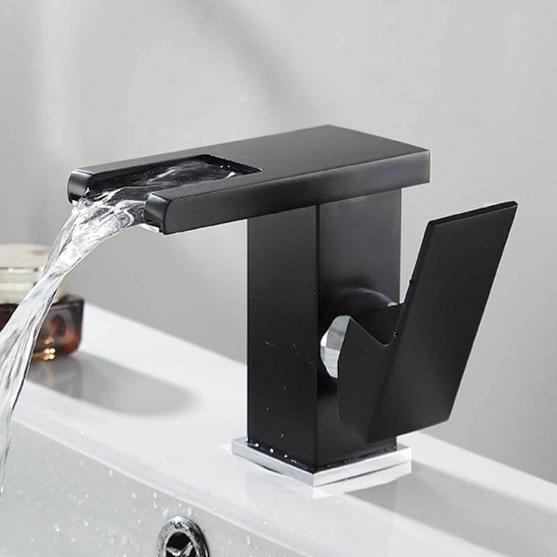 Water Temperature Sensitive LED Bathroom Faucet - Image 5