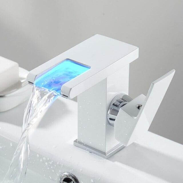 Water Temperature Sensitive LED Bathroom Faucet - Image 14