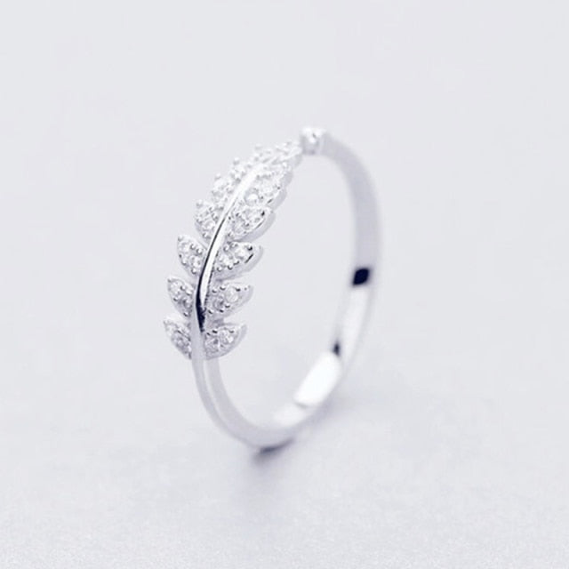Unique Daisy Flower Ring - Image 2