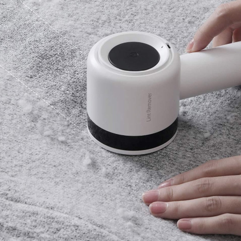 Rechargeable Easy Lint Remover Tool - Image 0