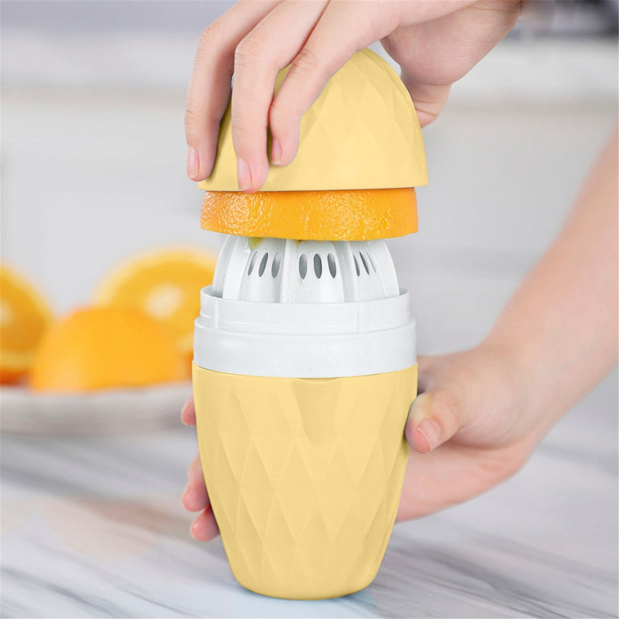 Portable Mini Orange Lemon Press Hand Squeezer - Image 9