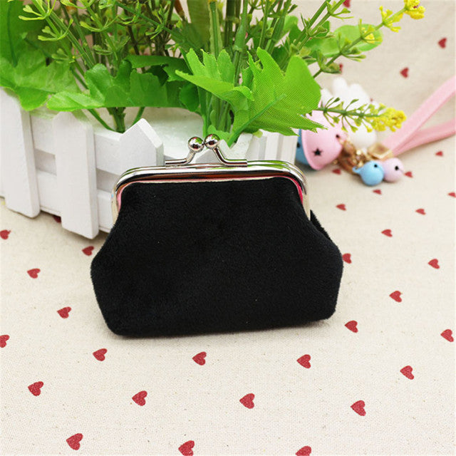 Transparent Minimalist Iron Mouth Purse - Image 6