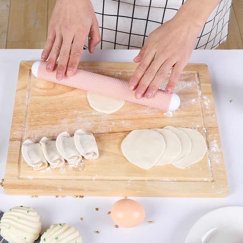 Non-stick Dough Roller - Image 1