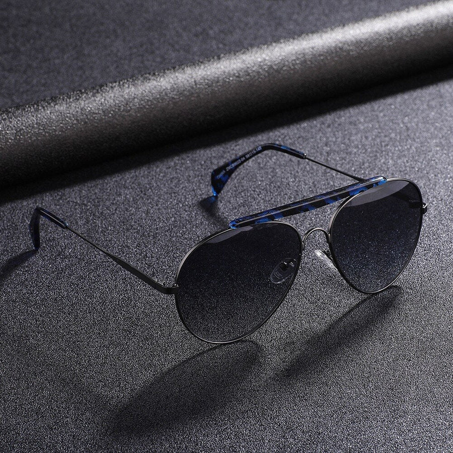 Elegant Men's Luxury Leather Gift Set - Image 3