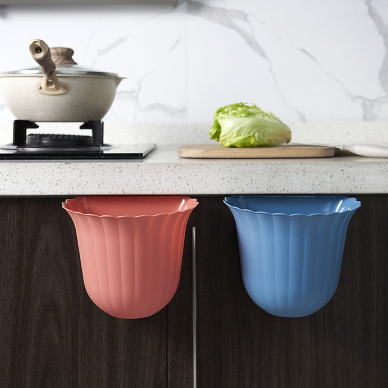 Nordic Flower Shape Hanging Trash Can - Image 6