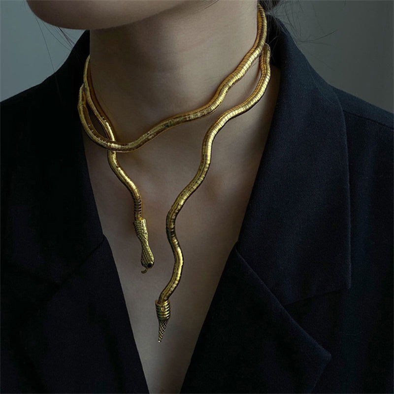 Snake Flexible Stylish Necklace - Image 6