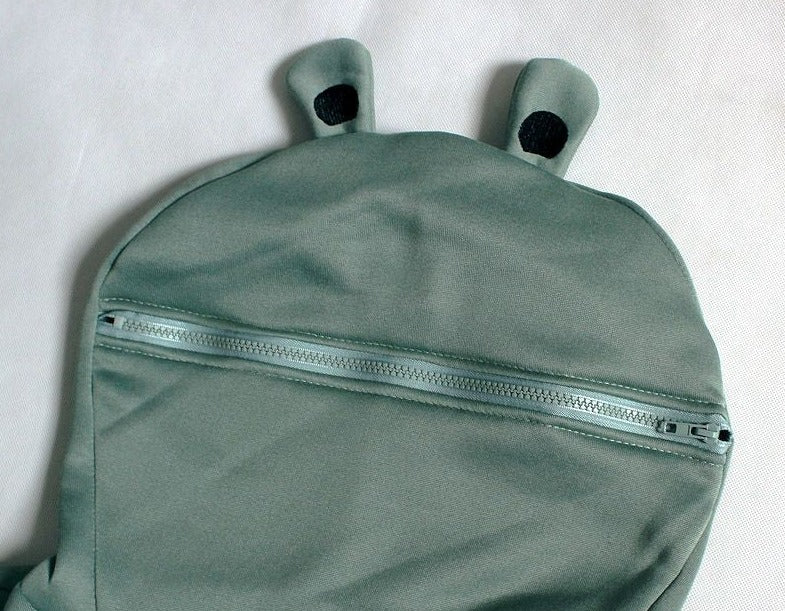 Japanese Style Long Sleeve Frog Hoodie - Image 7