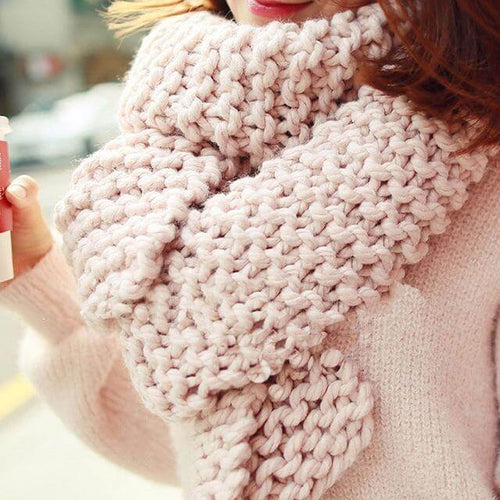 Luxury Brand New Women 's Handmade Scarf - Image 0