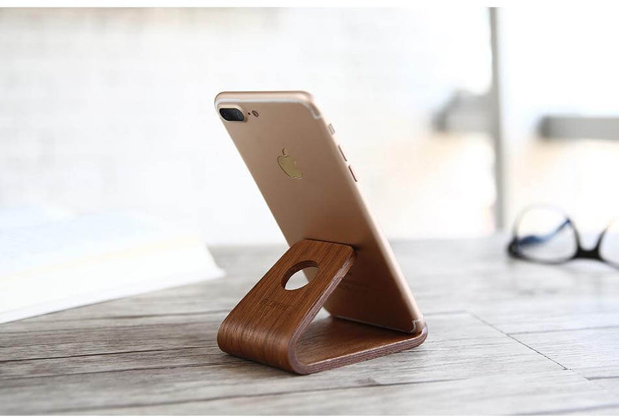 Wooden Phone Holder Stand Station Dock For Iphone Models - Image 2