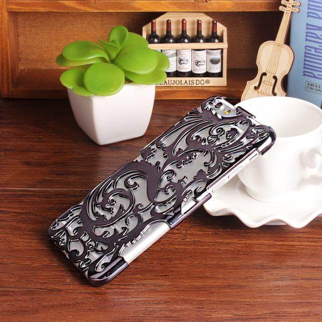 Artistic Hollow Flower Plating Phone Case For iPhone Models - Image 1