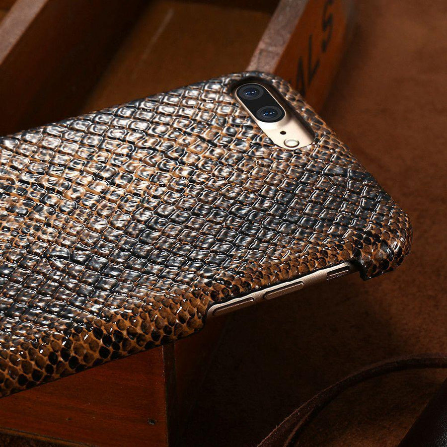 Luxury Crocodile Snake Leather Case For Iphone - Image 1