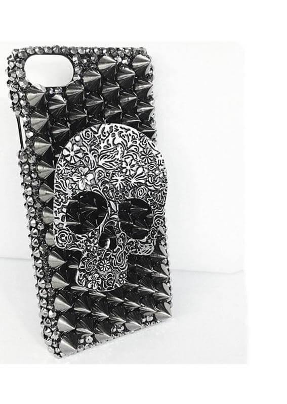 Rhinestone 3D Skull Design Scary Iphone Cases - Image 1