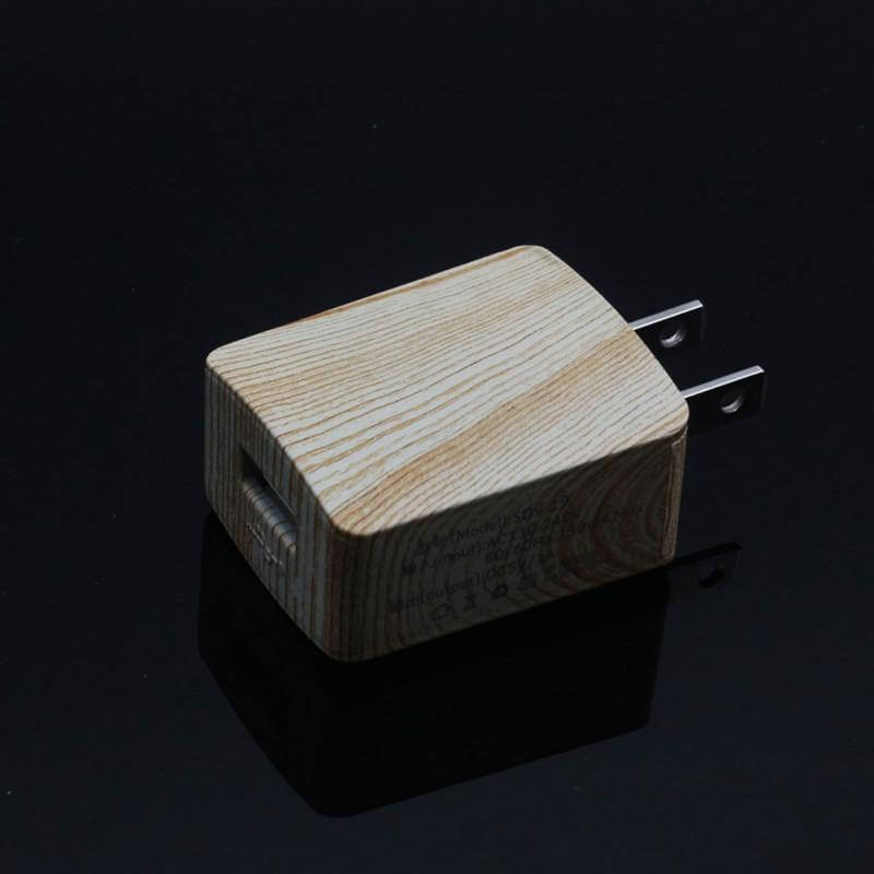 Wooden Single Fast USB Mobile Phone Charger - Image 2