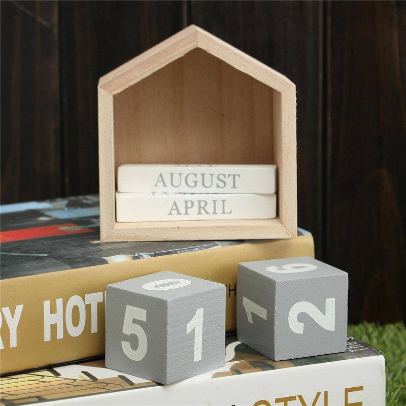 Wood Block Calendar Home Decoration - Image 1