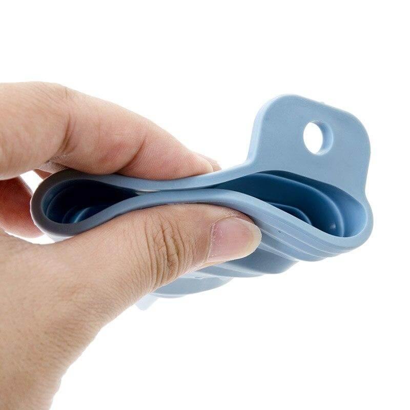 Small Retractable Tapered Liquid Dispenser - Image 3