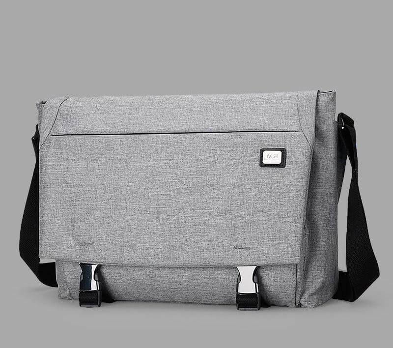 Large Capacity Casual Shoulder Messengers Bag - Image 2
