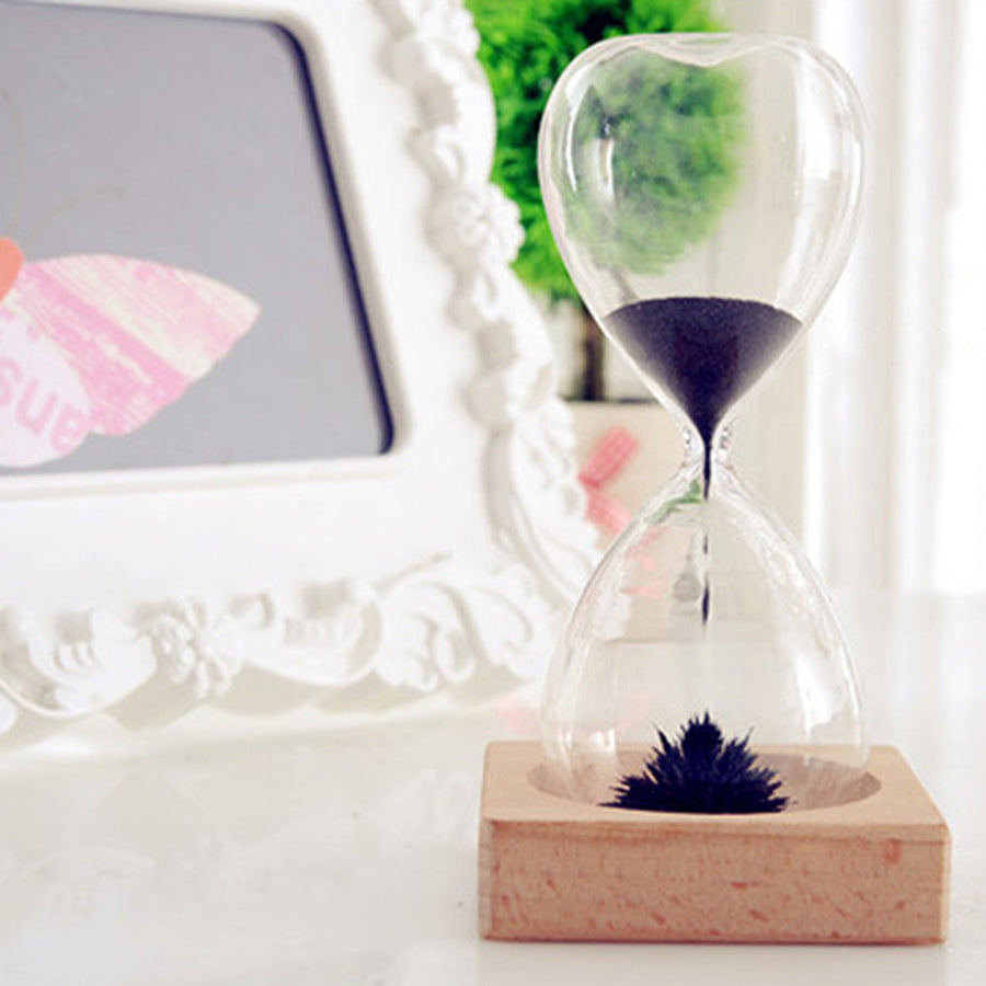 Creative Magnetic Sand Hourglass - Image 1