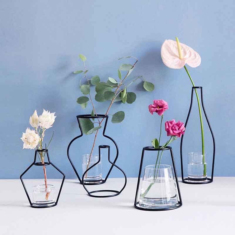 Creative Iron Flower Vase - Image 0