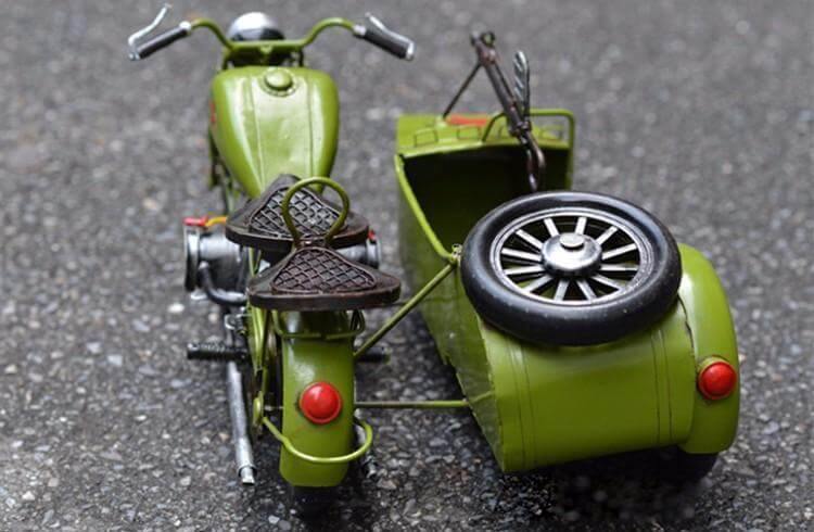 Handmade Creative Three Wheeled BMW Motorcycle - Image 9