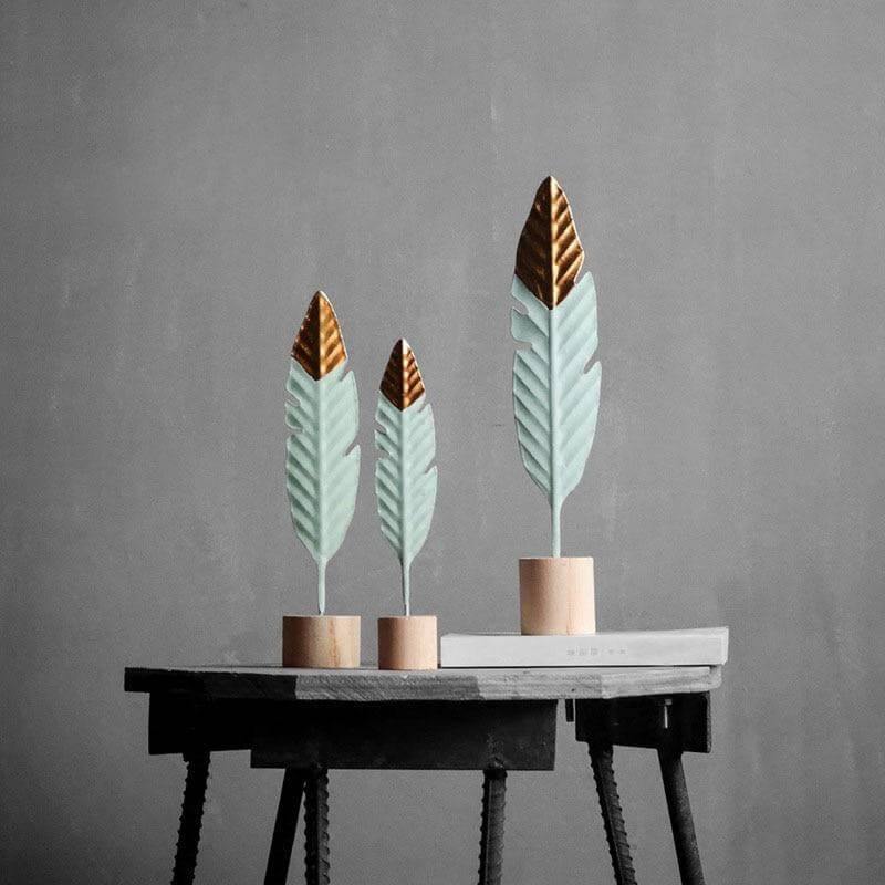 Modern Fairy Miniature Feather - Image 4