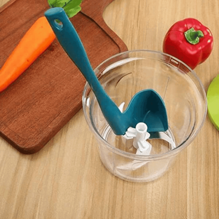 Rotating Blender Mixer Scooping Spatula - Image 0