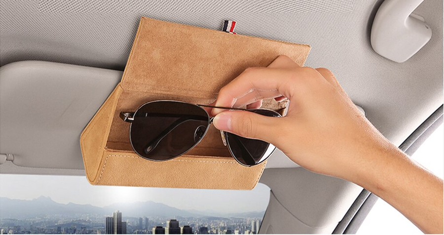 Universal Car Visor Magnetic Sunglasses Holder - Image 3