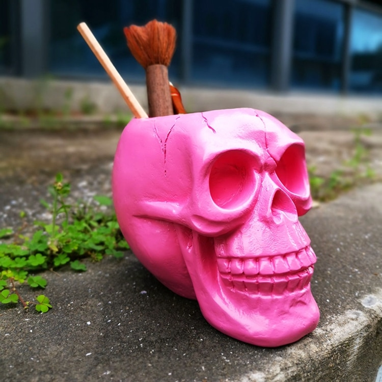 Resin Black Skull Makeup Organizer - Image 0