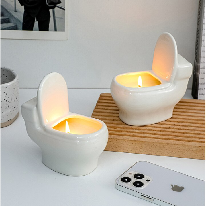 Creative Funny Toilet Aromatherapy Candle - Image 1