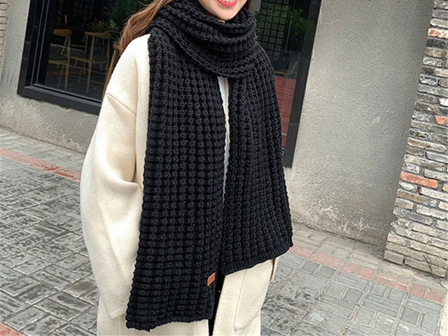 Luxury Brand New Women 's Handmade Scarf - Image 14