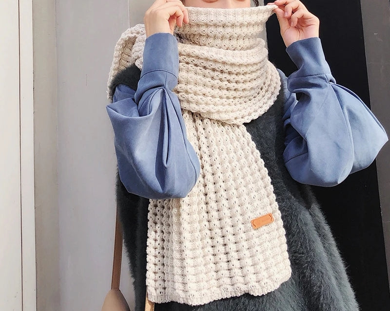 Luxury Brand New Women 's Handmade Scarf - Image 1