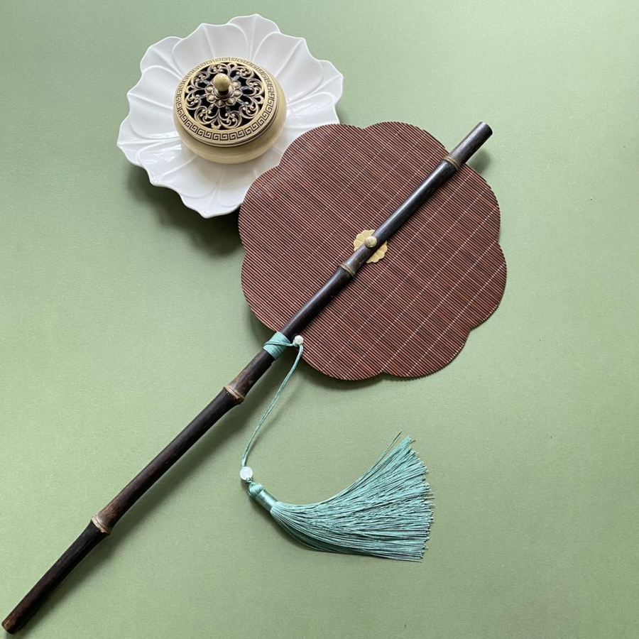 Foldable Bamboo Silk Hand Fan - Image 3